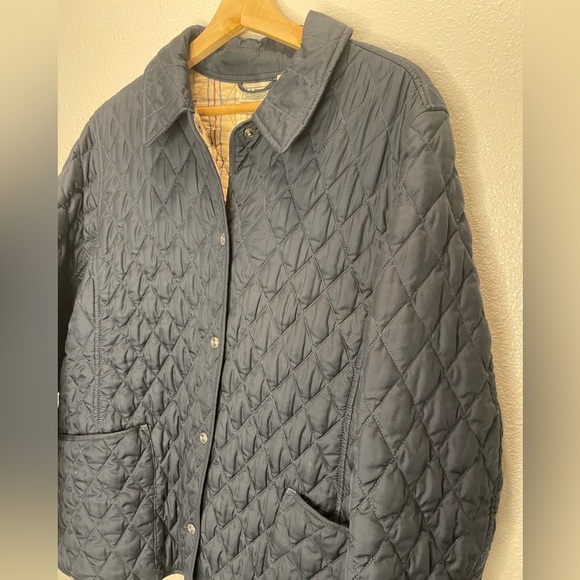 L.L. Bean Quilted Navy Utility Jacket Size XL - Picture 4 of 10